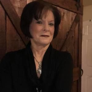 Meet your Posher, Cindy